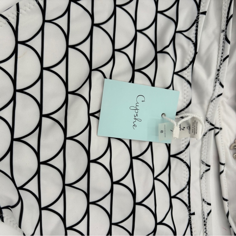 Cupshe Swimsuit Black and White Two Piece Size Small - Picture 3 of 5